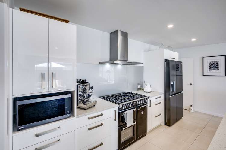 9 Rakaia Way Poraiti_5