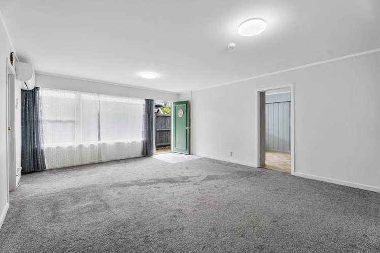 1/104 Mount Albert Road 1727_1