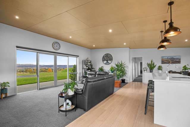 28 Gartley Lane Springvale_4