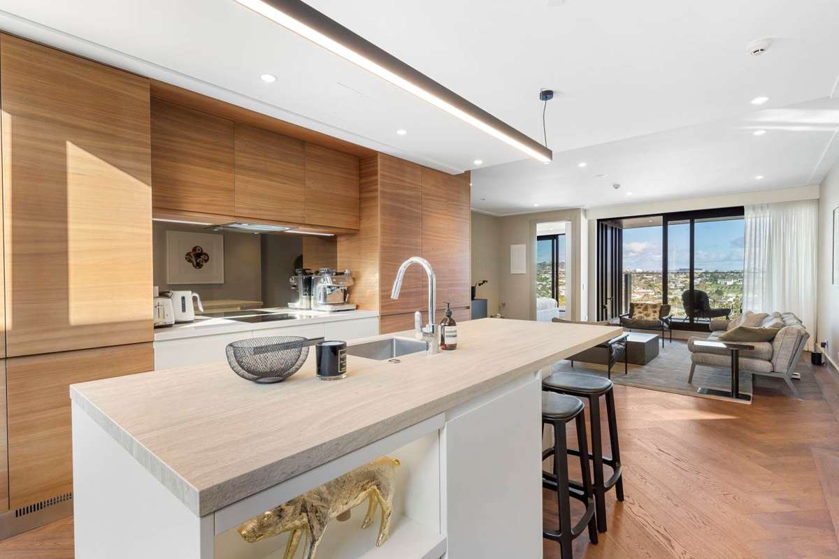 504/2 Lawrence Street_4