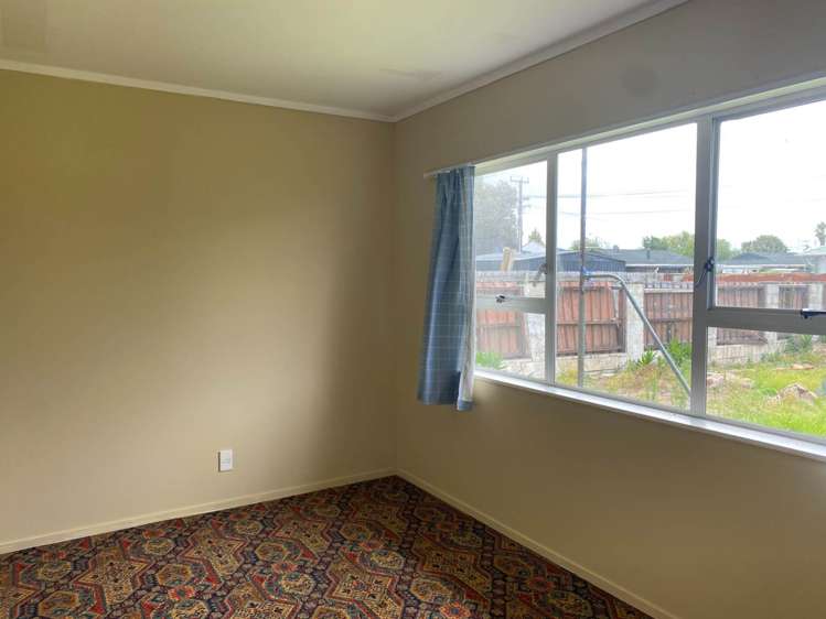 1/17 Berwyn Avenue Takanini_12