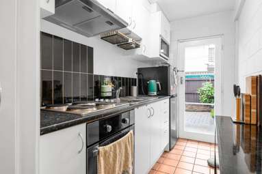 3/25A Abbotsford Street_4