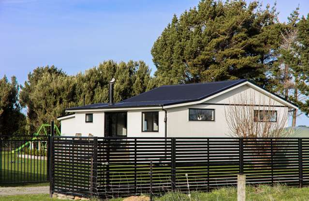 15 Drury Street West Colac Bay_1