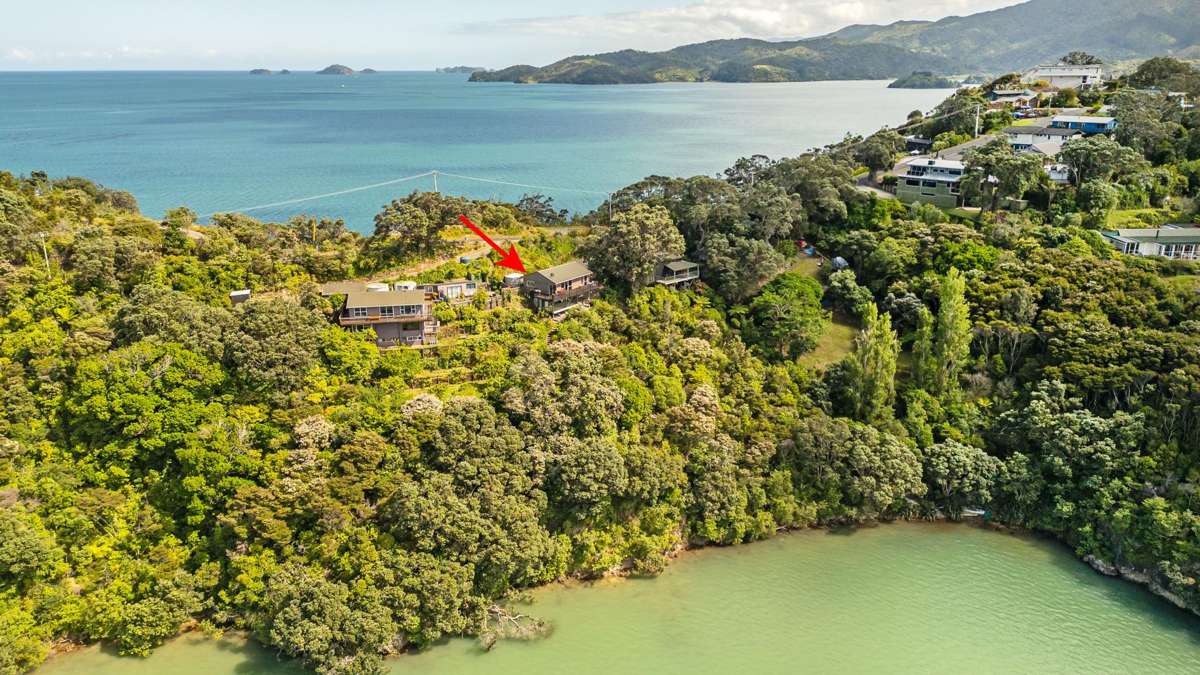 1695 Wyuna Bay Road_1