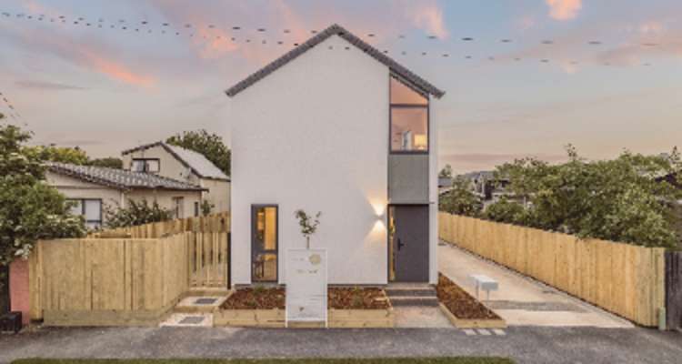 3/114 Mackworth Street_0