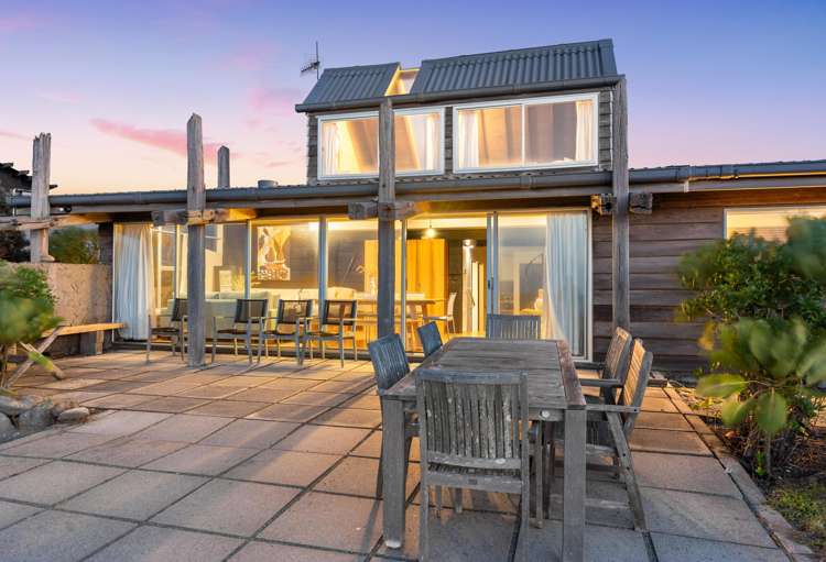 75 Field Way Waikanae Beach_23