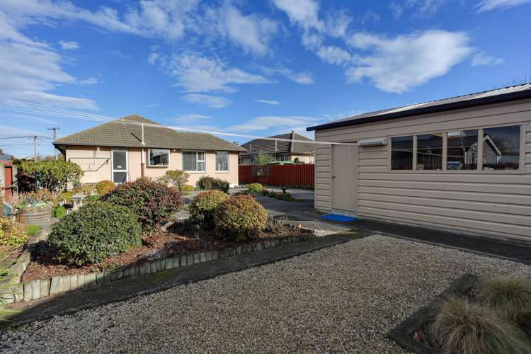 12 Tomrich Street Aranui_13