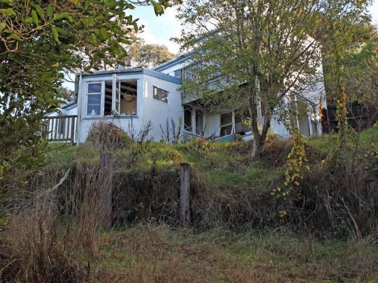 89 Coast Road_0