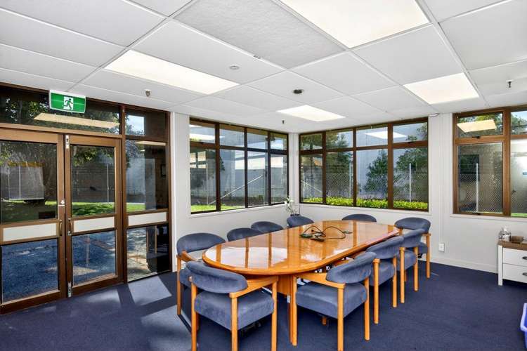 24 Bancroft Crescent Glendene_5