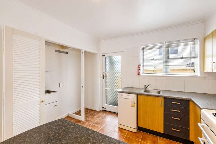 4/15 View Road Mt Eden_8