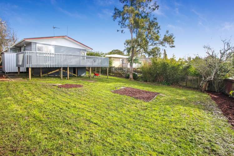 3 Surman Place Glen Eden_12