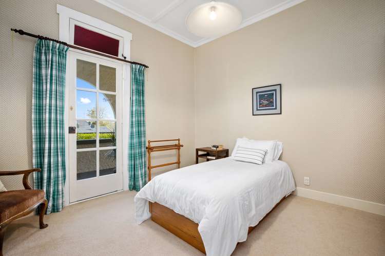 384 Devonport Road Tauranga South_15