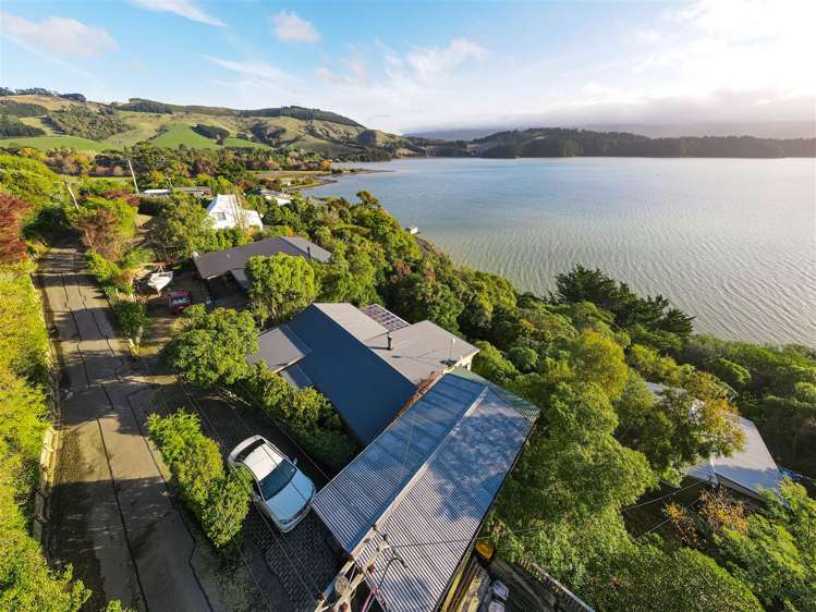 8 Ngaio Lane Charteris Bay_16