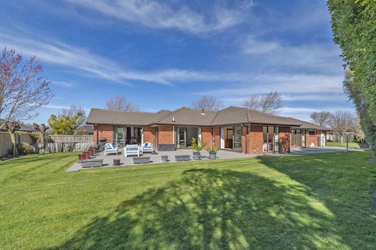 245 Southfield Drive Lincoln_22