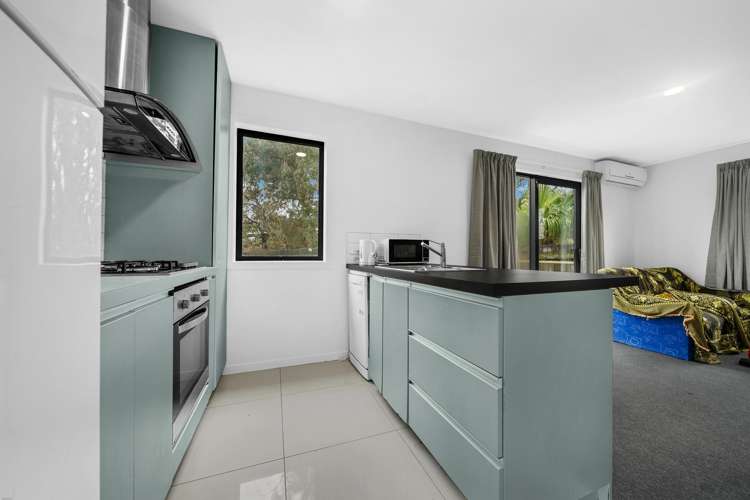 8 Landette Road Manurewa_12