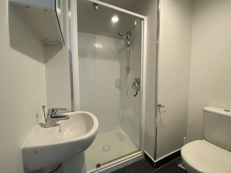 418/72 Nelson Street Auckland Central_17