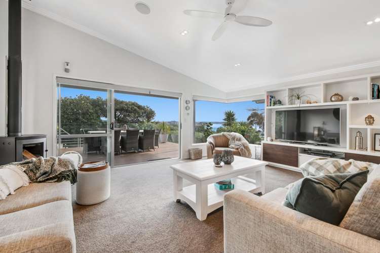 88 Tiri Road Tindalls Beach_19