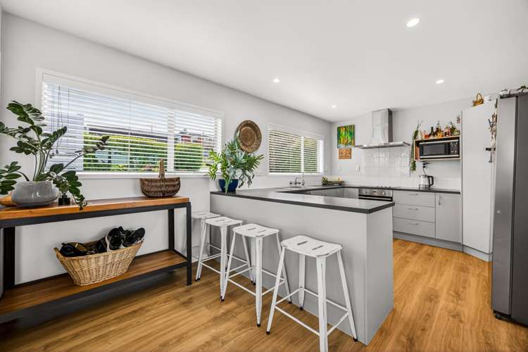 29 Brigitte View Snells Beach_4