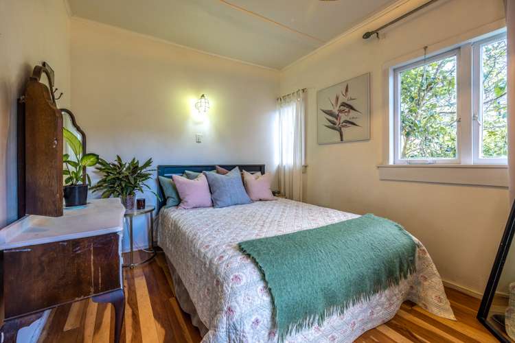 13 Surfdale Road Surfdale_16