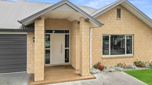 6 Magnolia Drive Matamata_2