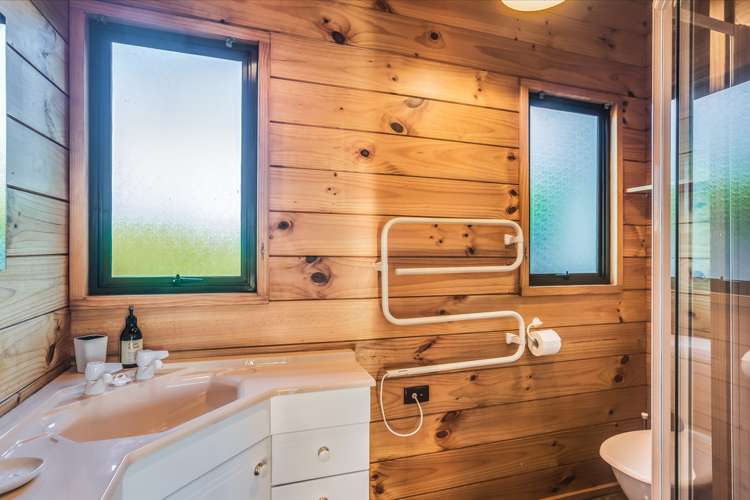 89 Great Barrier Road Oneroa_25