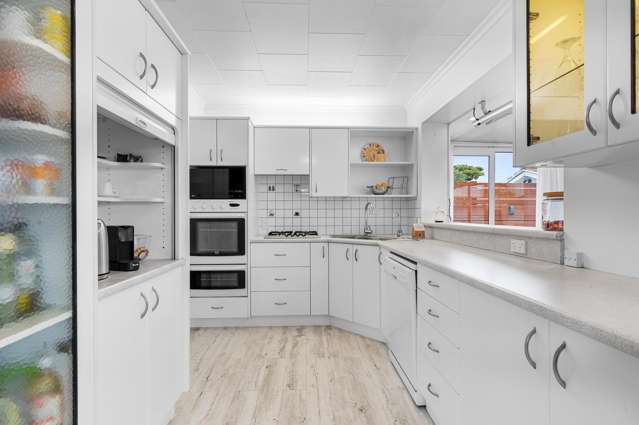 75 Appleby Crescent Burnside_1