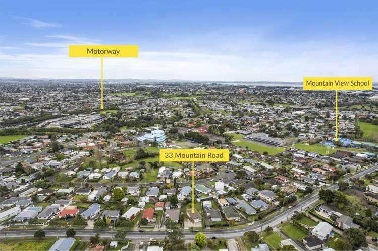 33 Mountain Road Mangere Bridge_19
