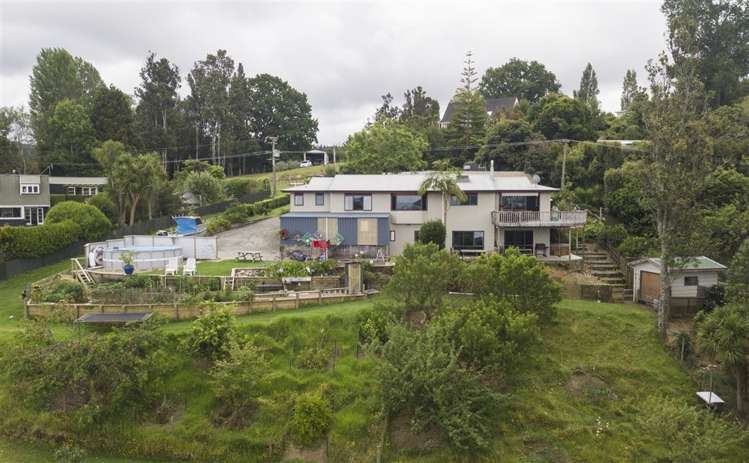 8 Brenton Place Whangamata_22