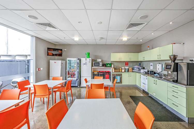 91 Kerrs Road Wiri_5