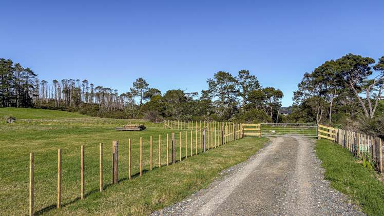 2/123 Nelson Road Taupaki_19
