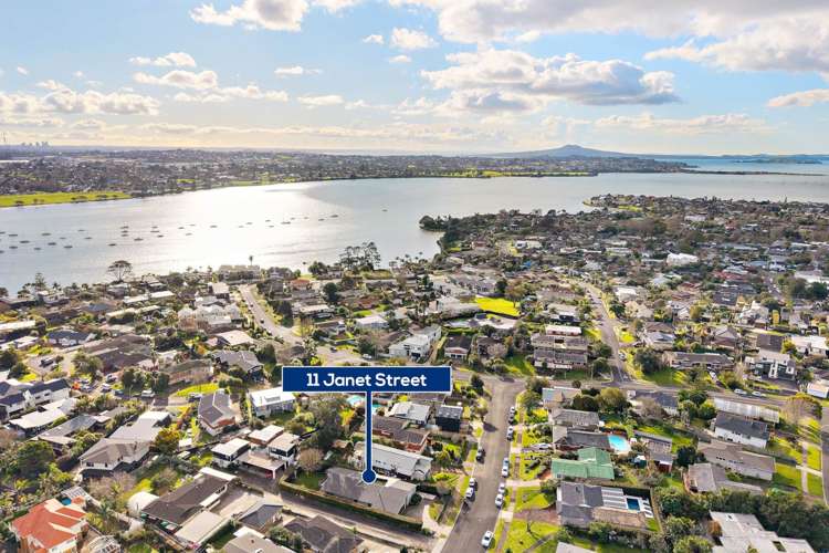 11 Janet Street Sunnyhills_15