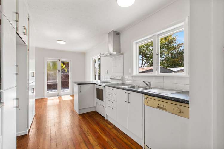 64 Sutton Crescent Papakura_9