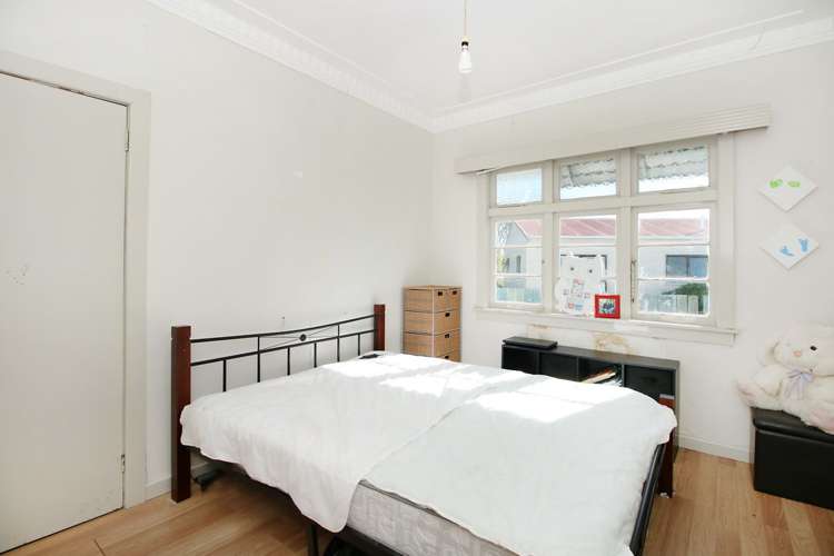 81 Hedges Street Sanson_12