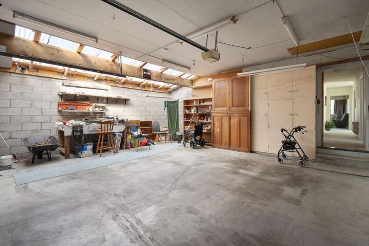 249 Vogel Street Roslyn_24