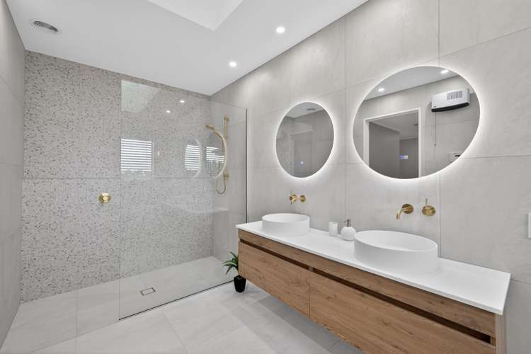 739 Robinsons Road Rolleston_18