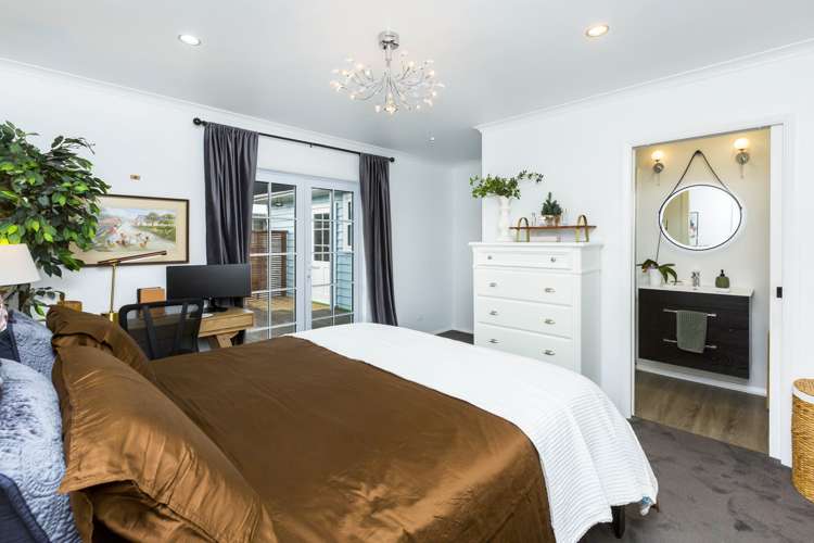 61 Oregon Drive Maoribank_9