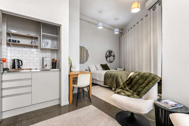 Compact City Pad - Freehold