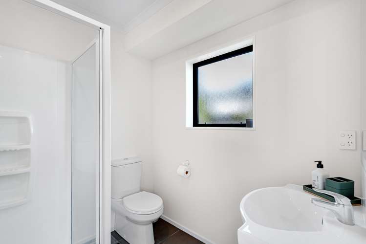 25 John Campbell Crescent Hillmorton_11