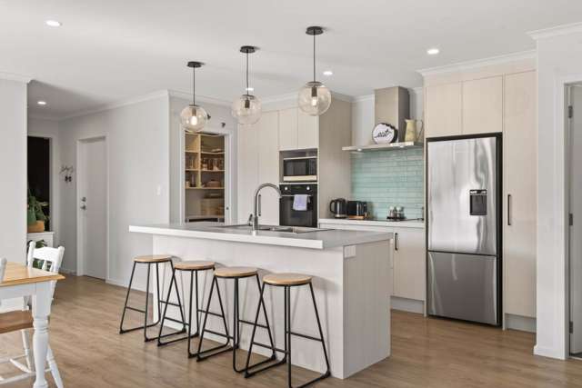 180 Adler Drive Ohauiti_1