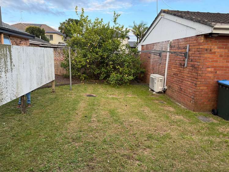 1/6 Alana Place Mount Wellington_21