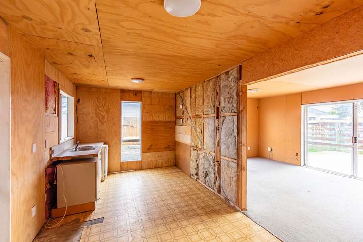 8a Kebbell Avenue Levin_16