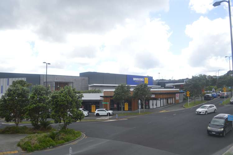 3/15 Central Boulevard Silverdale_2