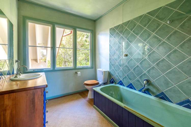 161 Orapiu Road Waiheke Island_27