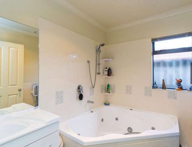 4 Tiel Lane Papakura_2