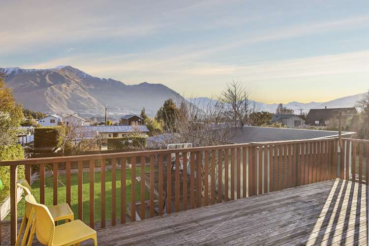 37 Hunter Crescent Wanaka_11