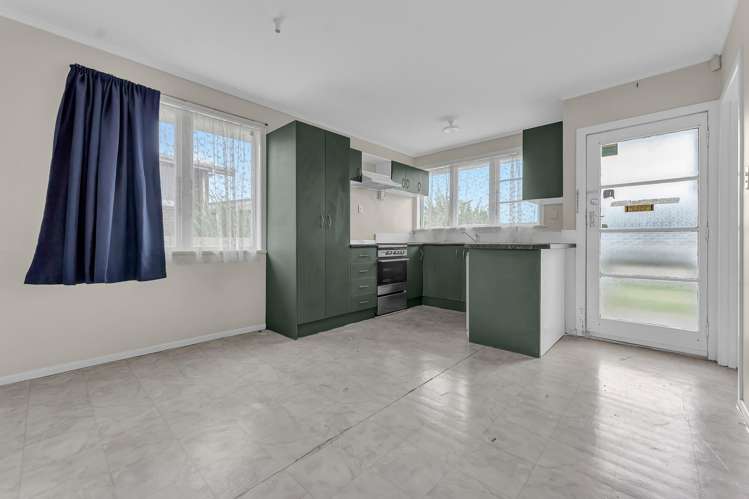 14 McLennan Road_4