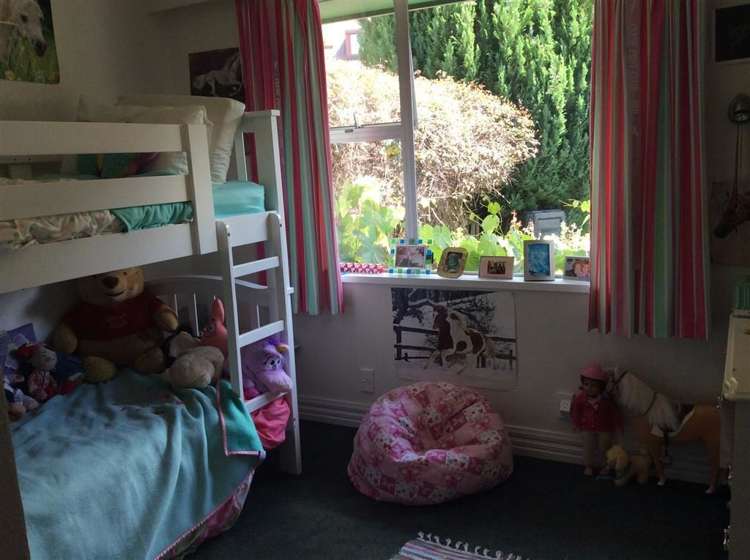 12 Lochy Road Fernhill/Sunshine Bay_5