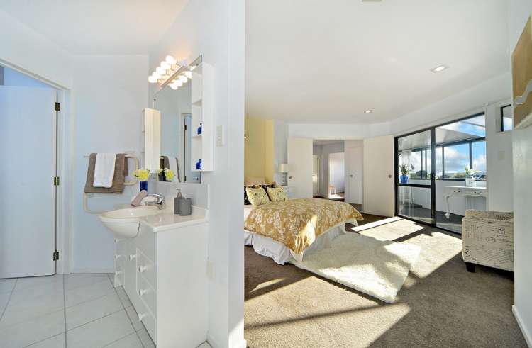 34b Clydesdale Avenue Somerville_16