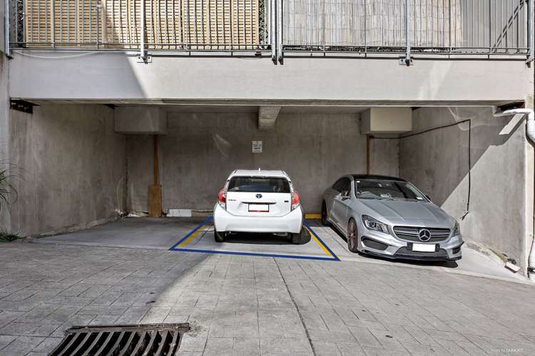 102/1904 Great North Road Avondale_10