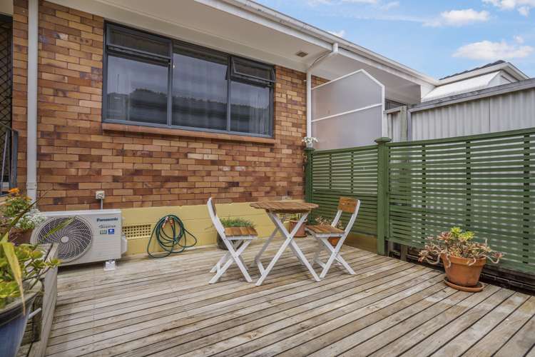 2/41 Tawhiri Road One Tree Hill_16